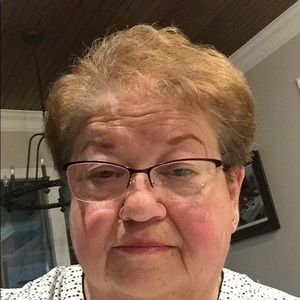 Meet your Posher, Theresa